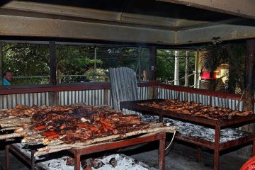 Live jerk pork station